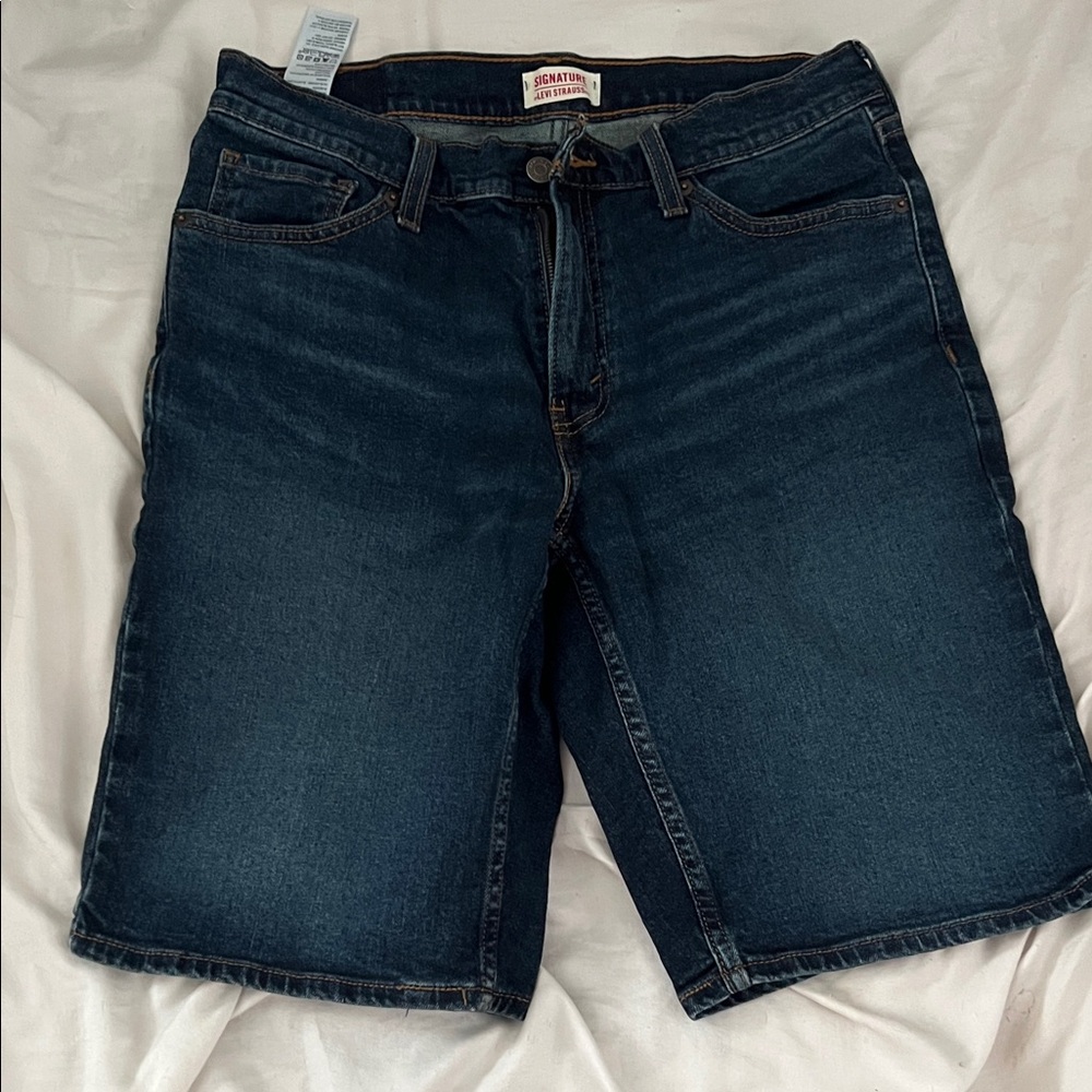 Signature by Levi Strauss Men's Indigo Jorts